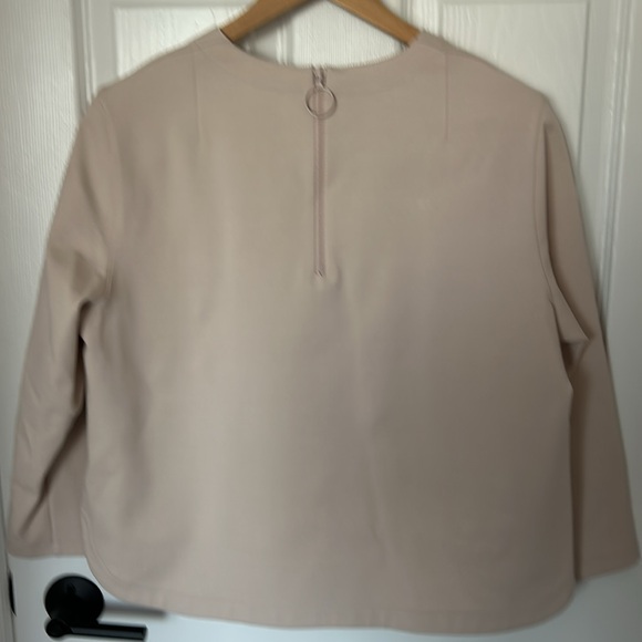 Two-piece blush top and skirt - Picture 6 of 9